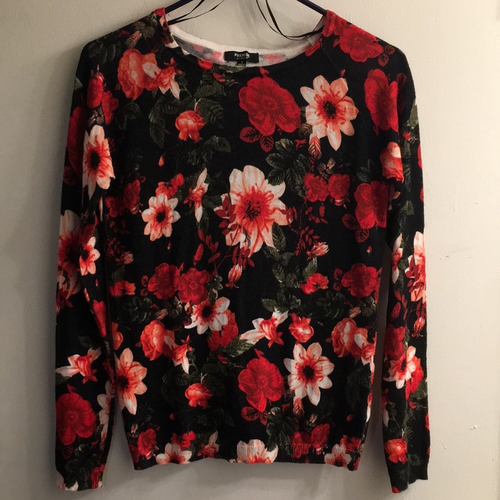 soft and thin rose sweat shirt